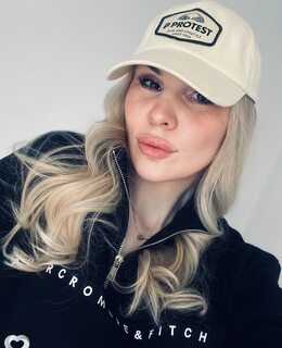 Света